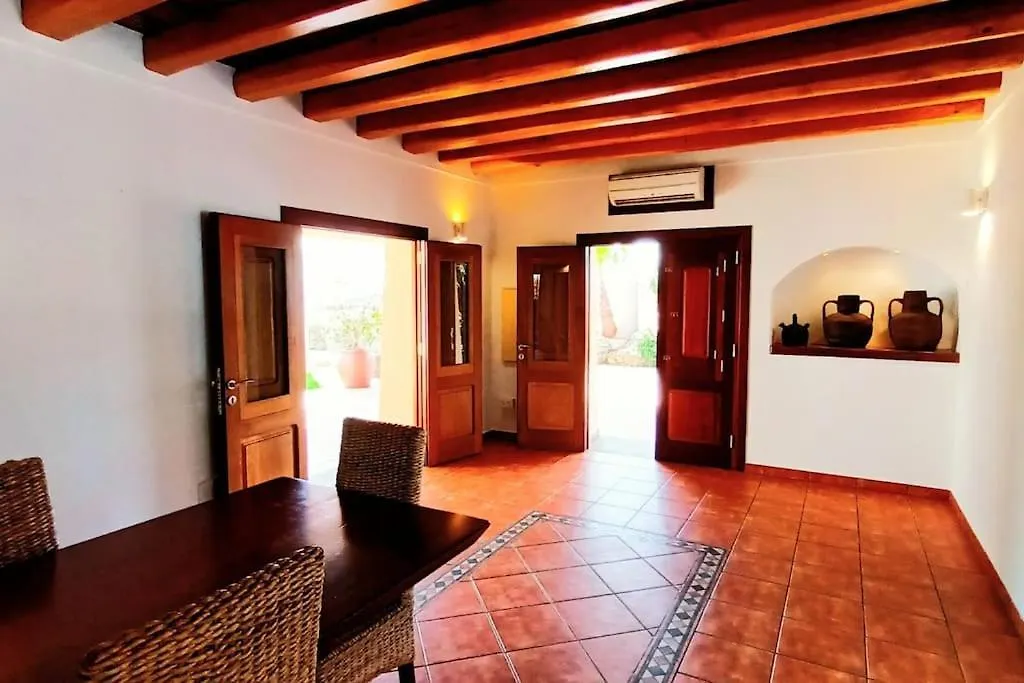 Casa Bet Con Piscina Y Jardin. Βίλα Sant Miquel de Balansat