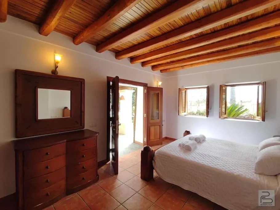 Casa Bet Con Piscina Y Jardin. Βίλα Sant Miquel de Balansat