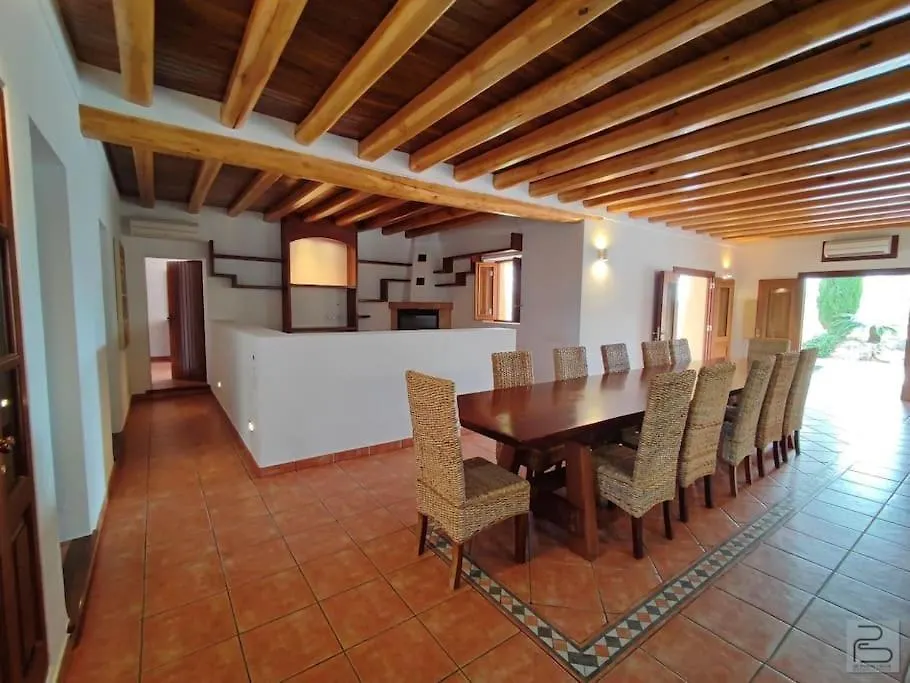 Σπίτι διακοπών Casa Bet Con Piscina Y Jardin. Βίλα Sant Miquel de Balansat